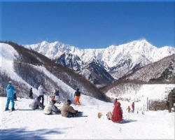 Kashimayari ski resort japan